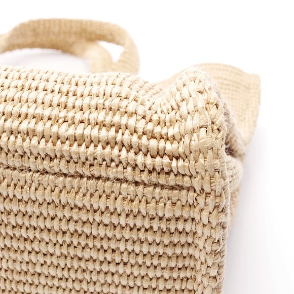 GIVENCHY G-Tote Large Raffia Logo Bag | Woven Summer Beach Tote - Picture 5 of 8